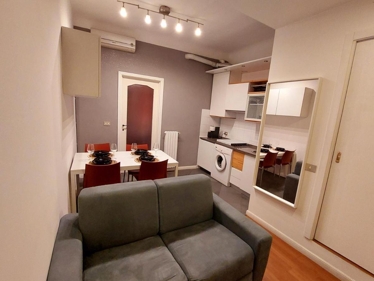 Garibaldi Station - L' Isola Che C'E Apartment - 12 Mins To Rho Fiera Milano Kültér fotó